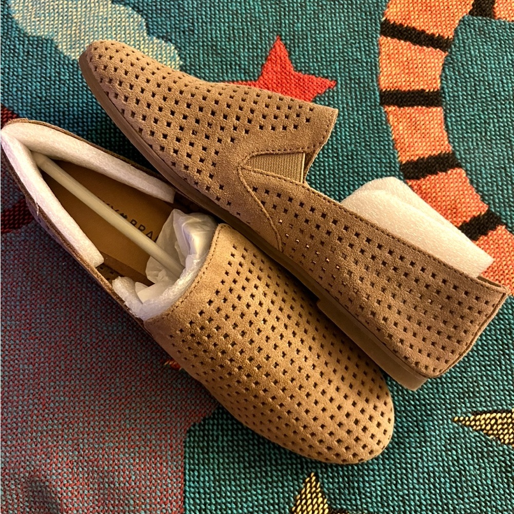 Lucky Brand Tan Loafers Slip-Ons